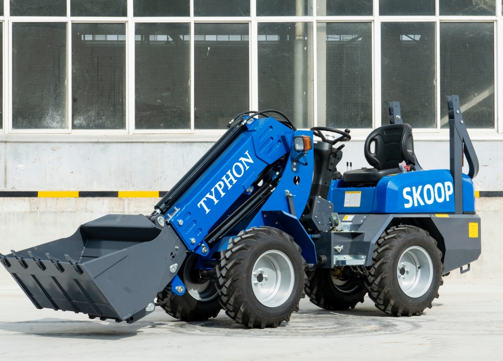 New TYPHON Wheel Loader with Kubota D1105 engine 24 hp 1 ton Load USA - Image 19