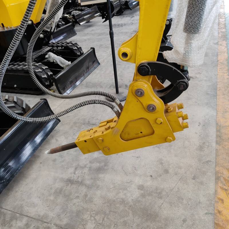 TYPHON Attachments Hydraulic Break Hammer Attachment for Mini Digger USA - Image 3