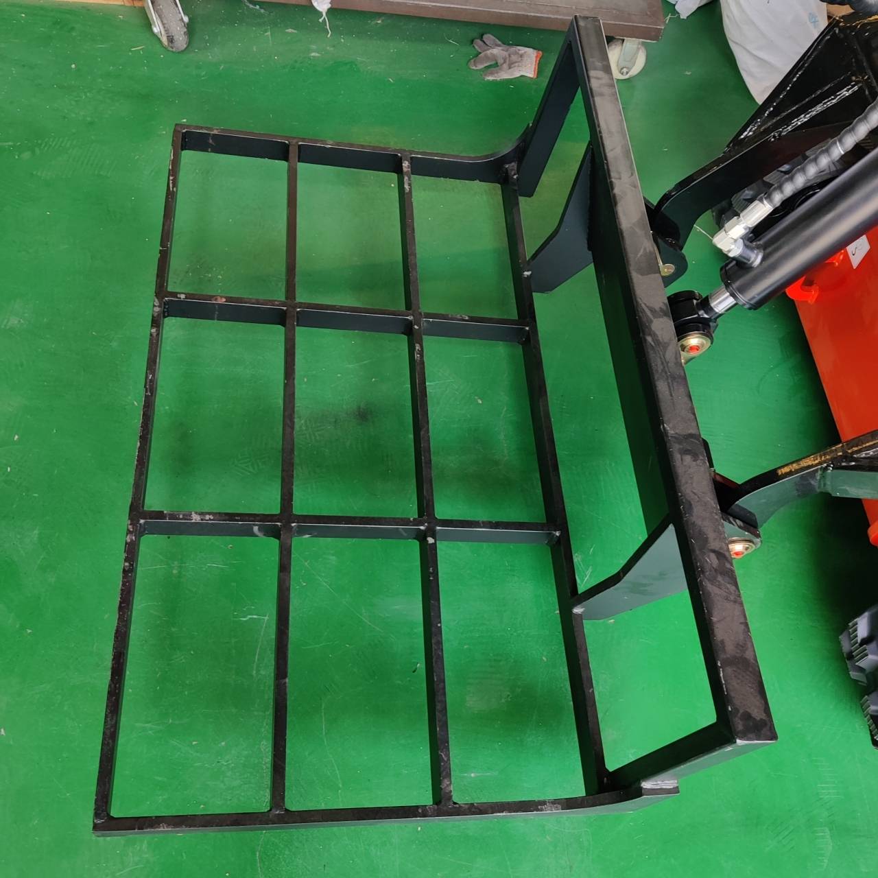 Skid Steer Loader Land Leveler Attachment USA - Image 5
