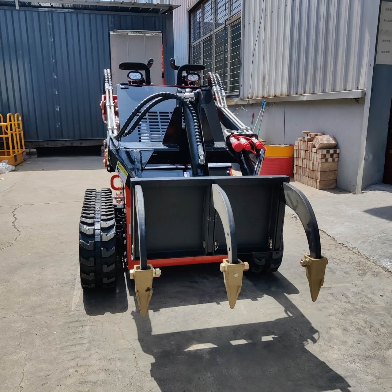 Skid Steer Loader Ripper Attachment - Image 11