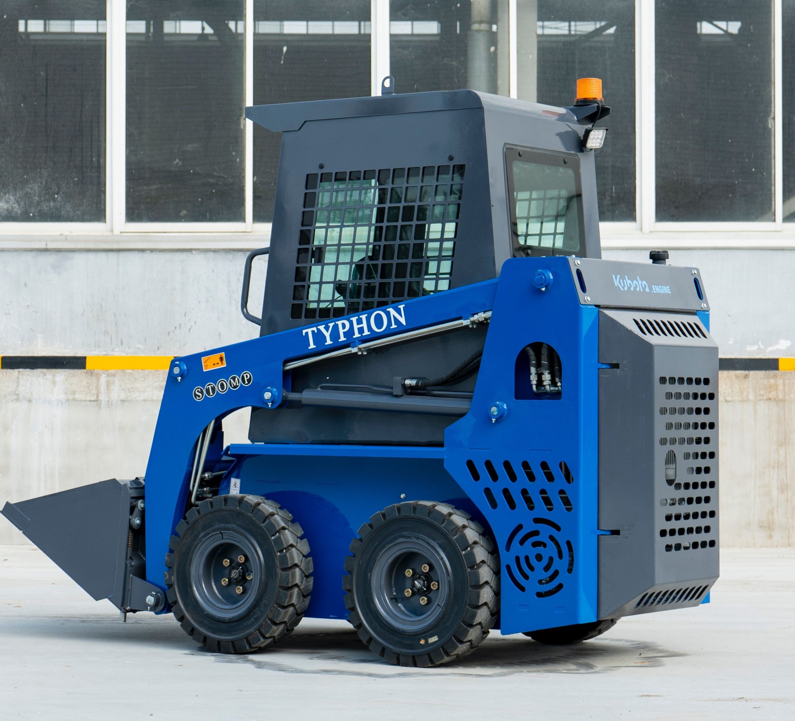 Brand New TYPHON STOMP Mini Skid Steer Kubota D1105 Diesel EPA Engine USA - Image 5