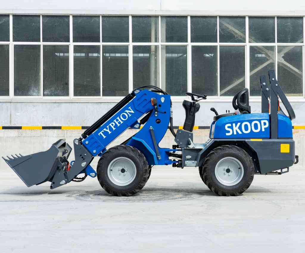 New TYPHON Wheel Loader with Kubota D1105 engine 24 hp 1 ton Load USA - Image 14